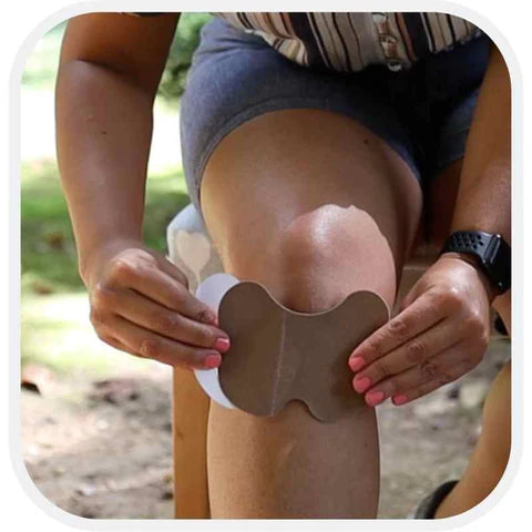 KneeRelief™️ - PARCHES ADHESIVOS TERAPÉUTICOS PARA EL ALIVIO DE RODILLAS Y ARTICULACIONES - 🔥OFERTA EXCLUSIVA: PAGA 1 y LLEVA 2 CAJAS.🎁🤯