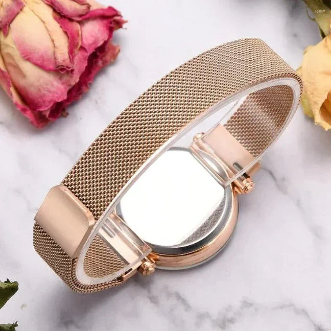 DETALLES ESPECIALES💗: Reloj elegante 💞para dama... Único y delicado💃 INCLUYE CAJA DE REGALO🎁